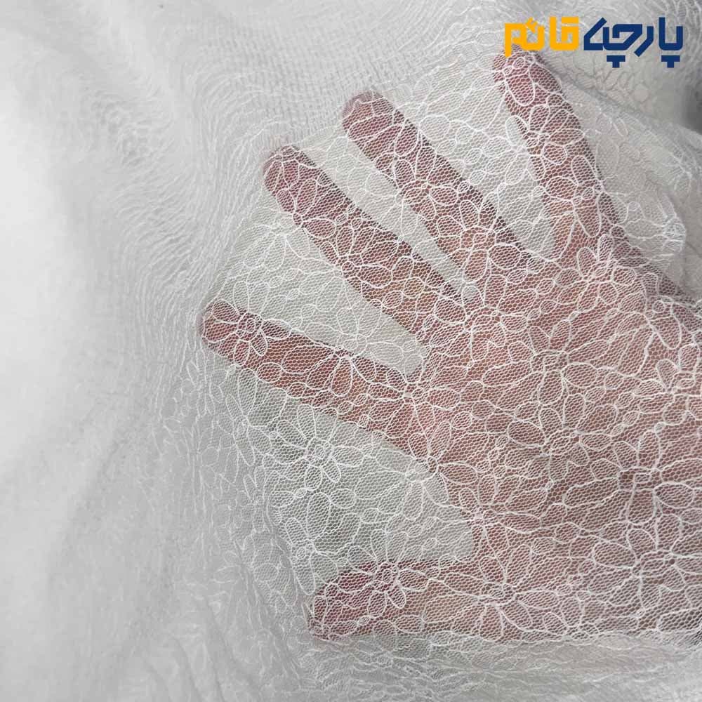 پارچه مجلسی تور کتان ایتالیایی رنگ سفیدطرح گل پر و ریز ظریف کد 7844 — تصویر ۲