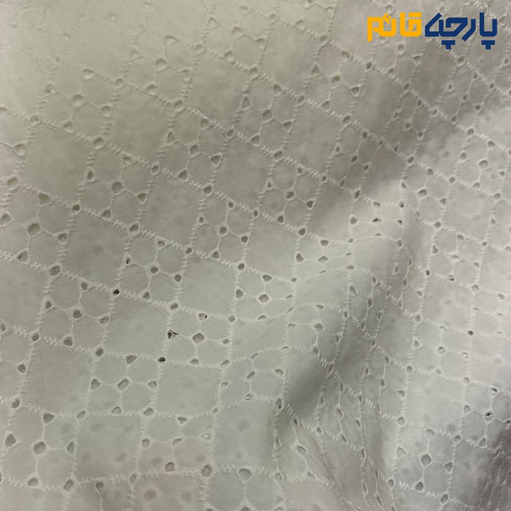 پارچه بهاره و تابستانه وال خامه دوزی کره ای رنگ سفید طرح مربعی پر کد7760 — تصویر ۲