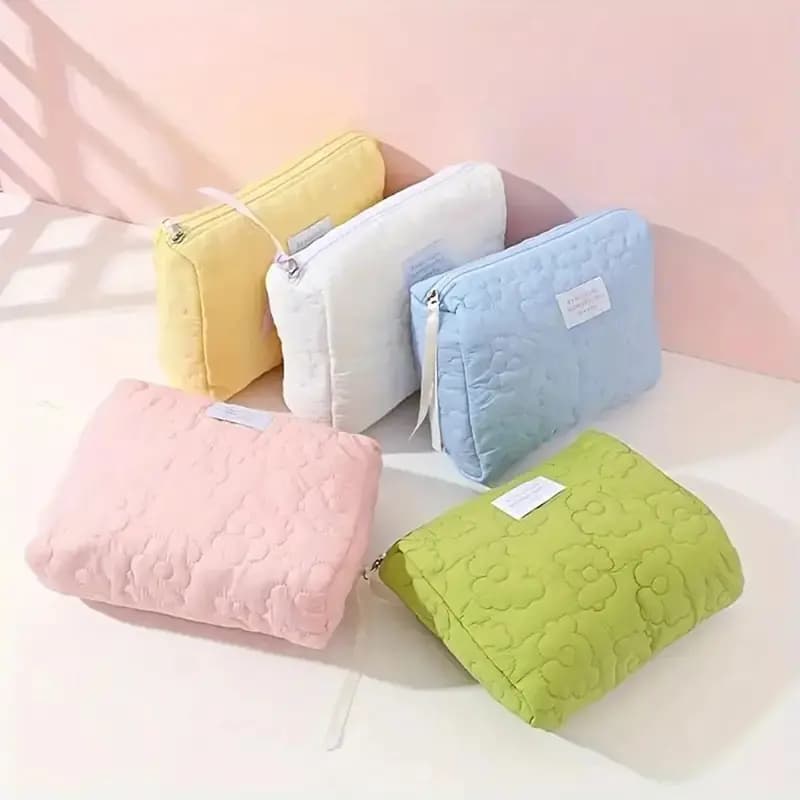 کیف آرایش ابری — تصویر ۲