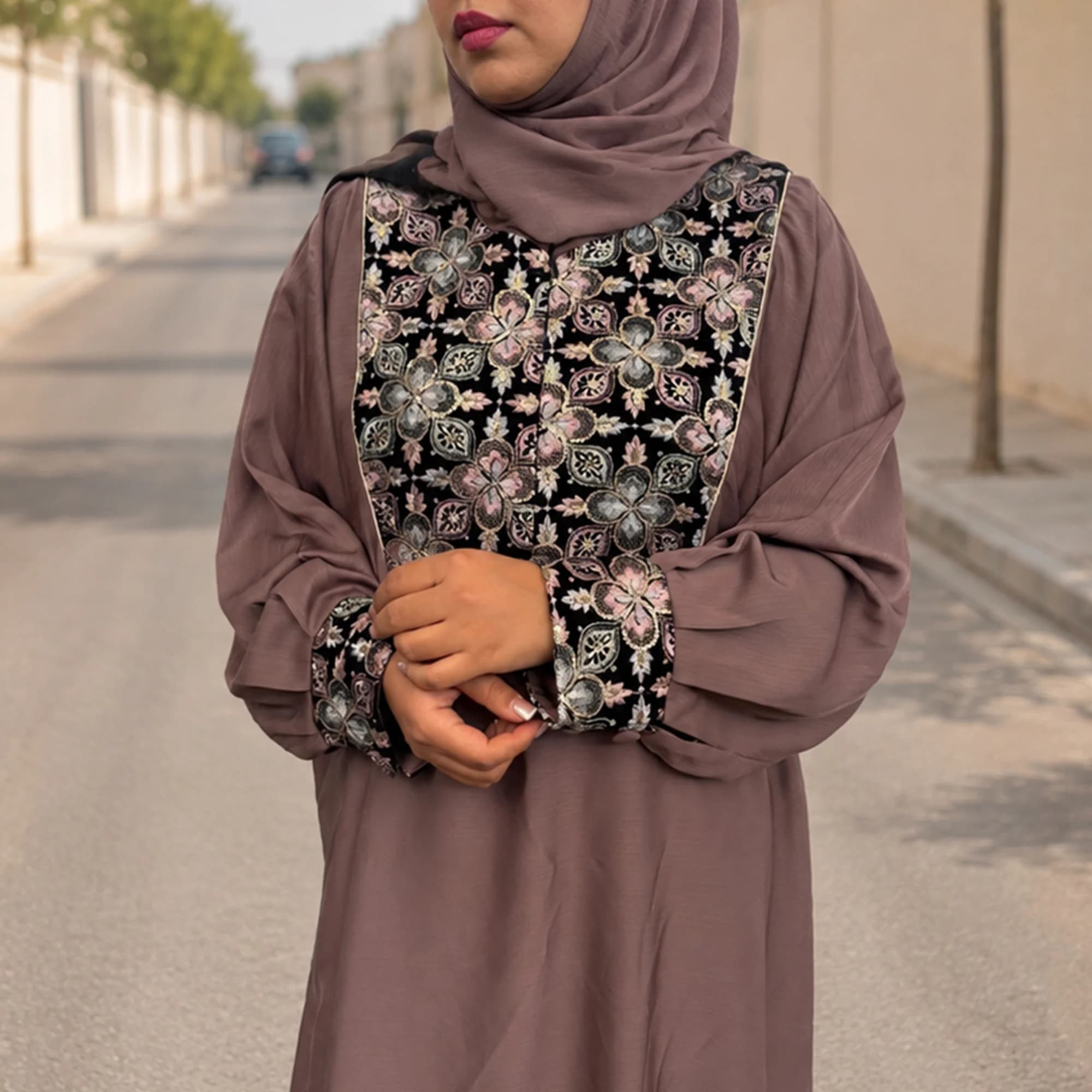 مانتو عبایی مدل سما رنگ کالباسی — تصویر ۲