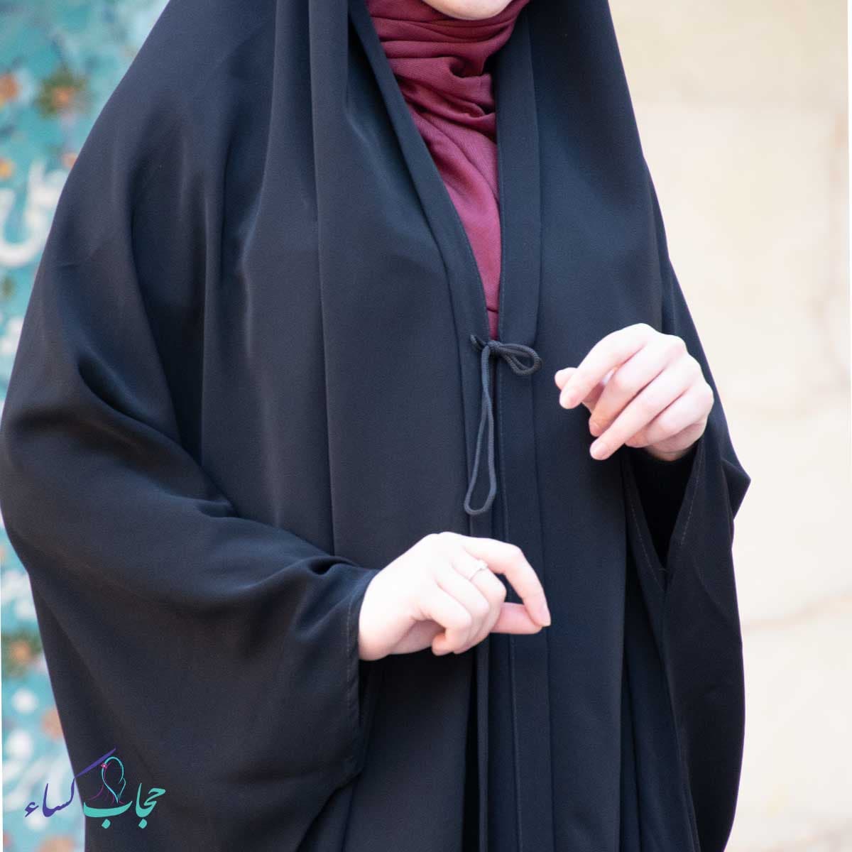 چادر خبرنگاری ندا قطری — تصویر ۳