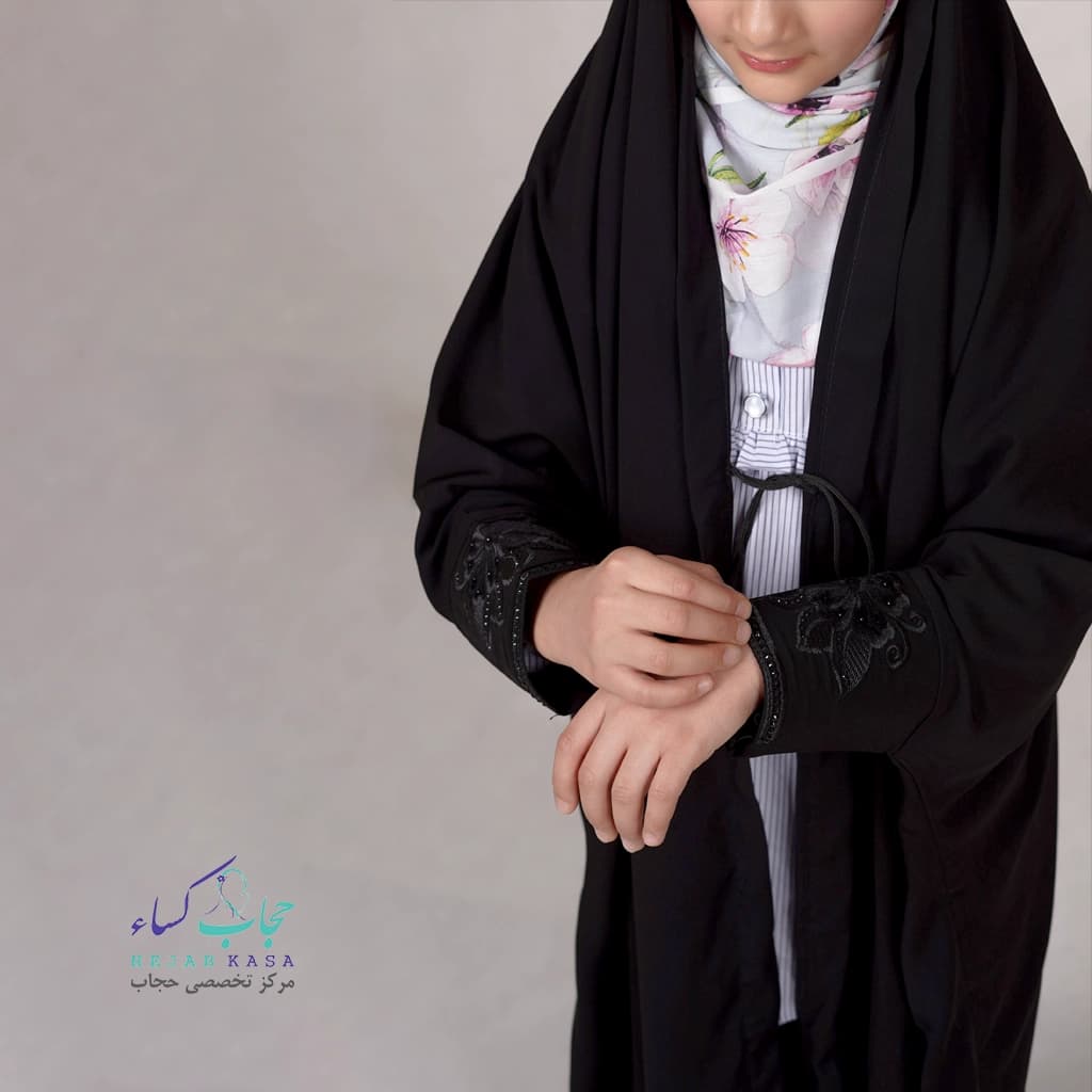 چادر دانش آموزی مچ دار کار شده