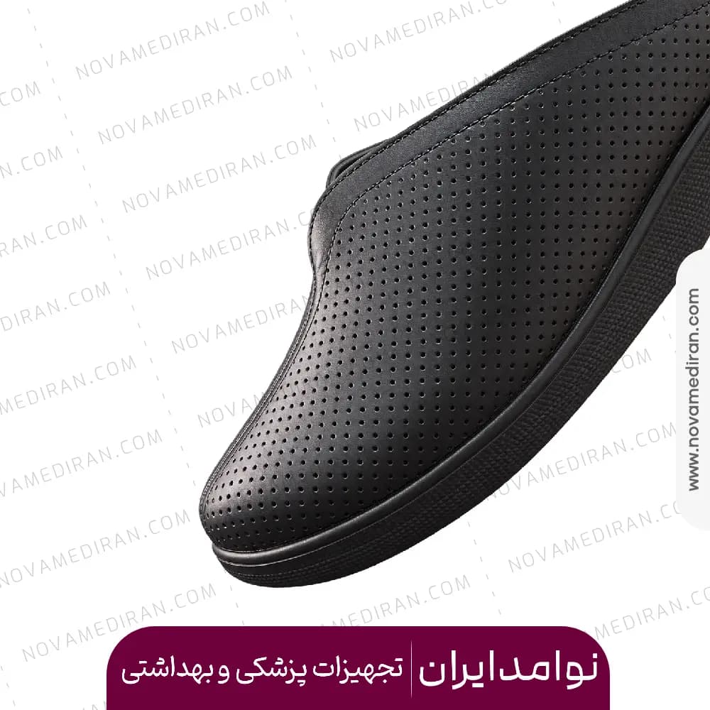 صندل جلو بسته زنانه برند پاتکان کد 545 مشکی — تصویر ۴
