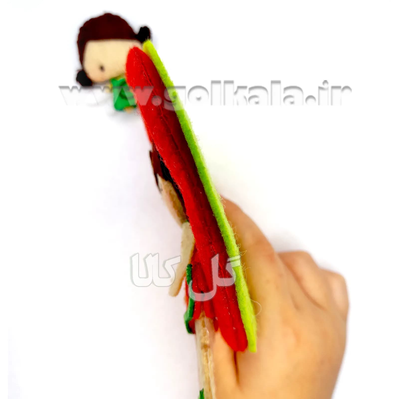 عروسک یلدایی شاهدخت اناری نمدی ۱۵ سانتی – هدیه خاص شب یلدا — تصویر ۲
