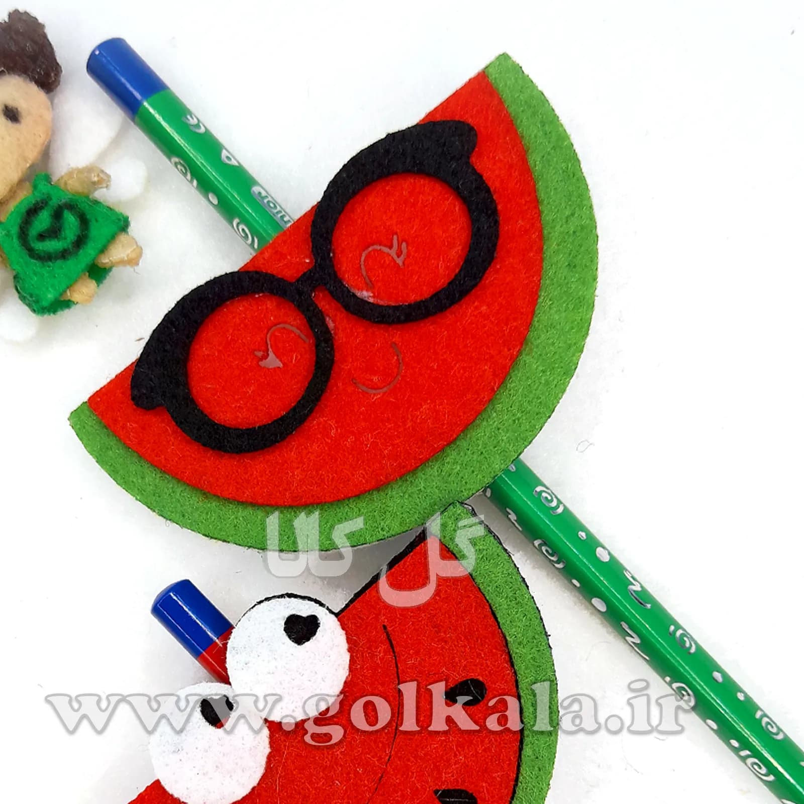 گیفت هندوانه یلدایی نمدی ۴×۸ سانتی | هدیه بامزه شب یلدا — تصویر ۴