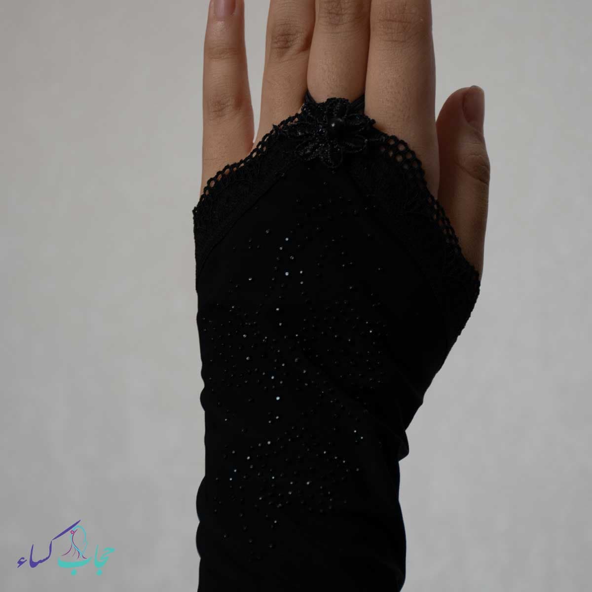 ساق دست انگشتری نگین دار مشکی — تصویر ۳
