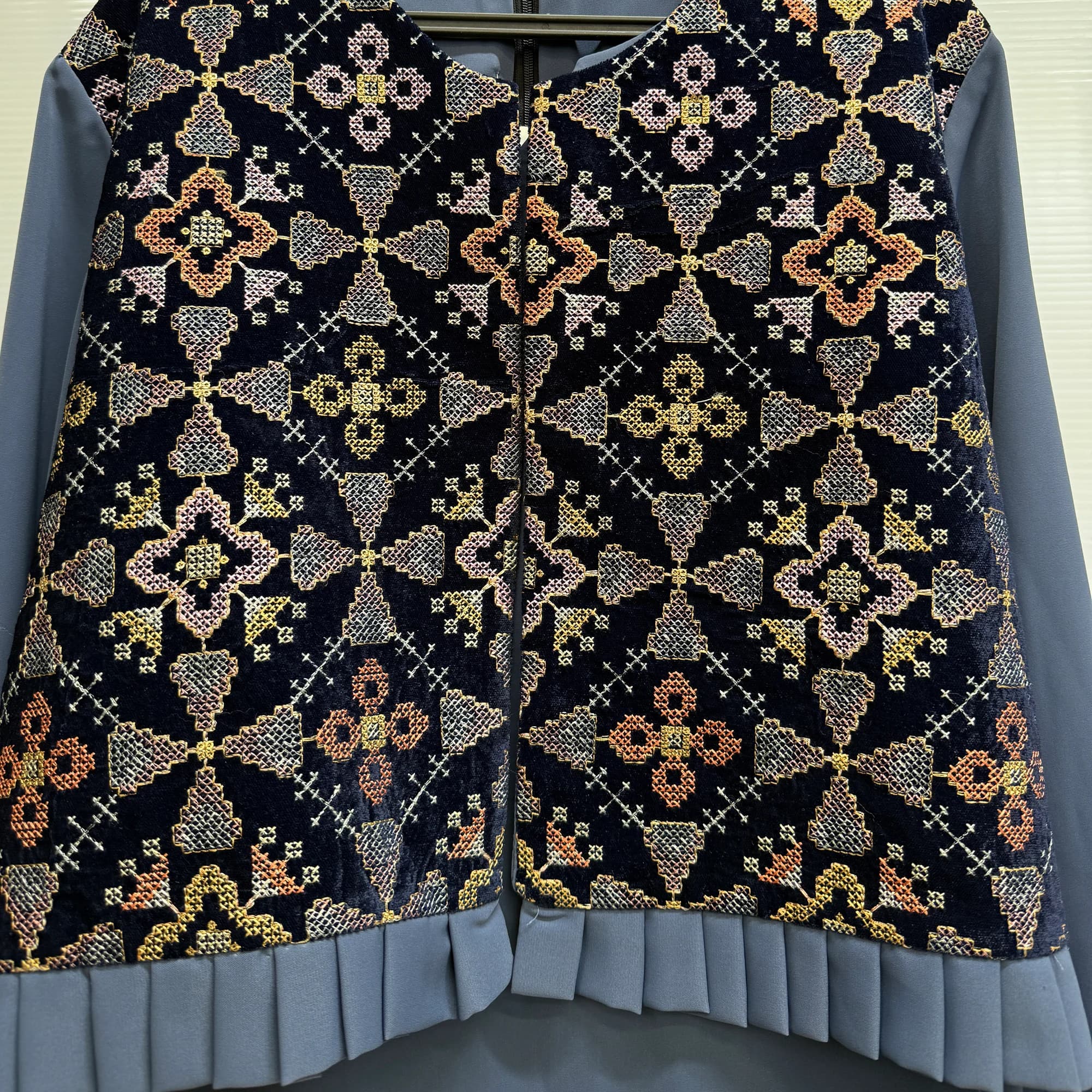 مانتو عبایی ارکیده الیزه — تصویر ۴