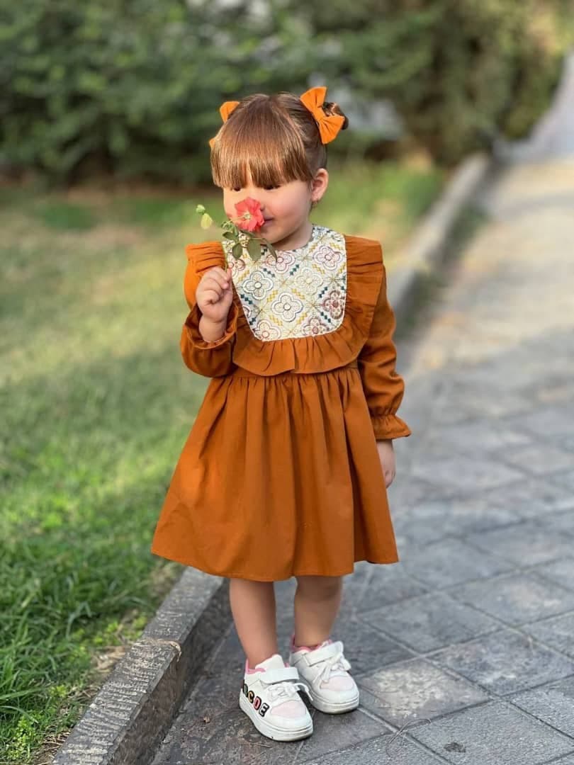 پیراهن دُرین — تصویر ۴