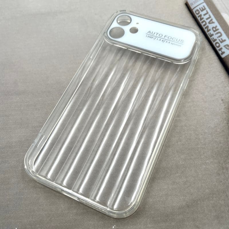قاب گوشی iPhone 11 آیفون Crystal Square سیلیکونی شفاف ضد ضربه کرکره ای محافظ لنز دار سفید کد 600245 — تصویر ۲