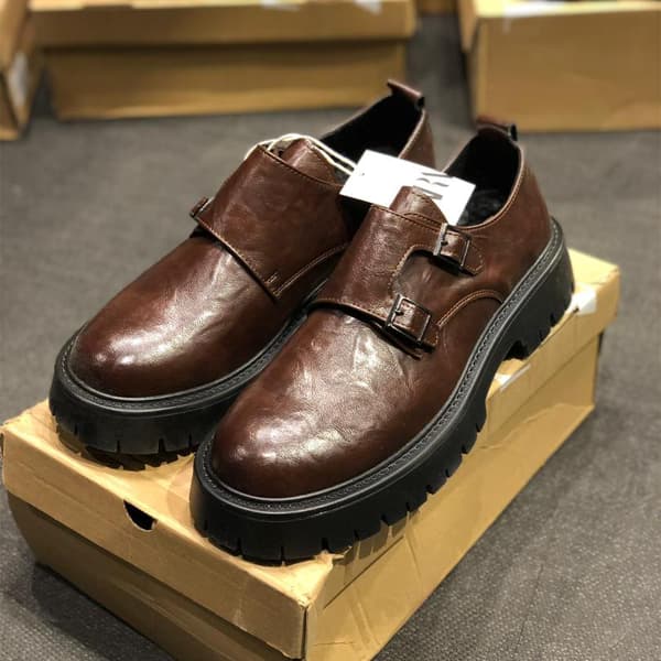 کفش راحتی چرم زارا