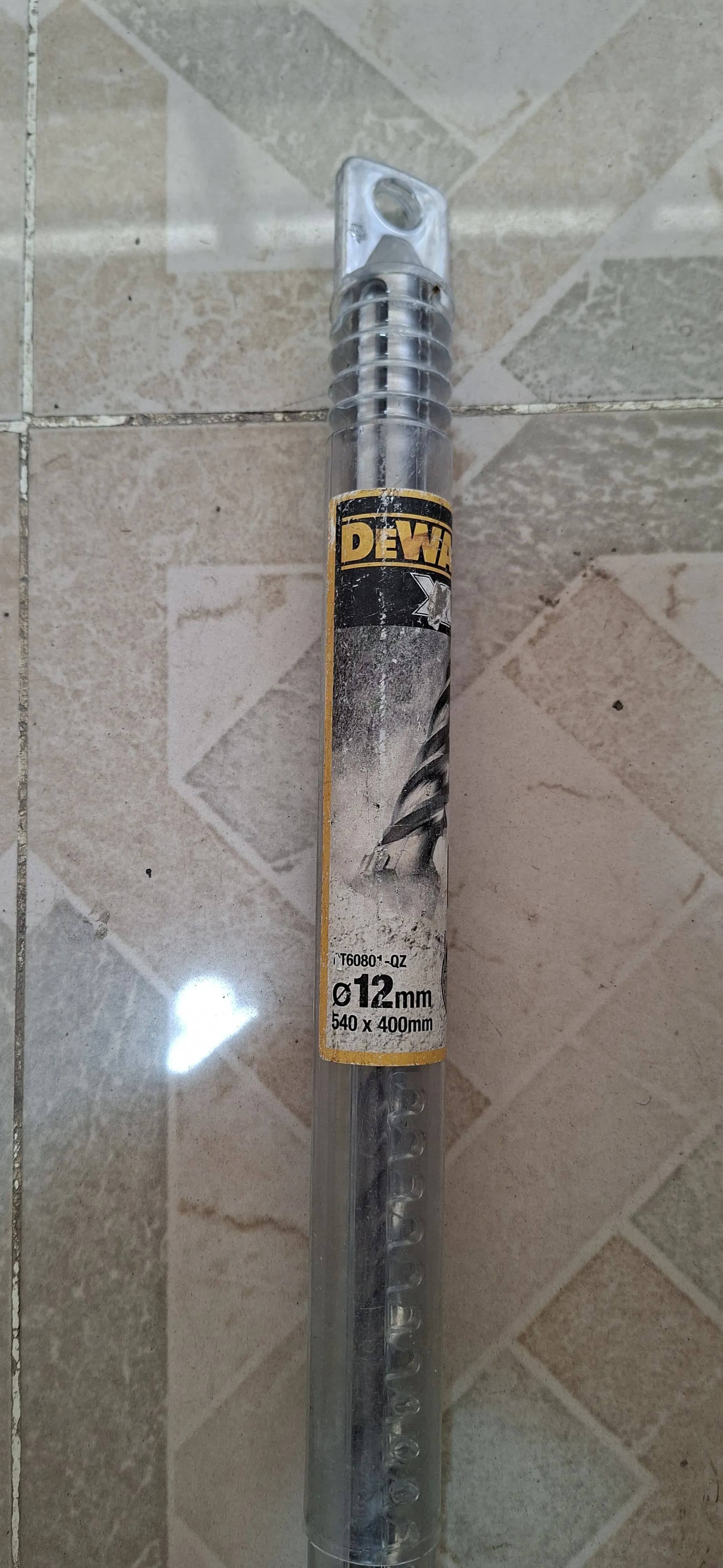 مته دیوالت اصلی چهارشیار سایز۱۲ کد DT60801-QZ