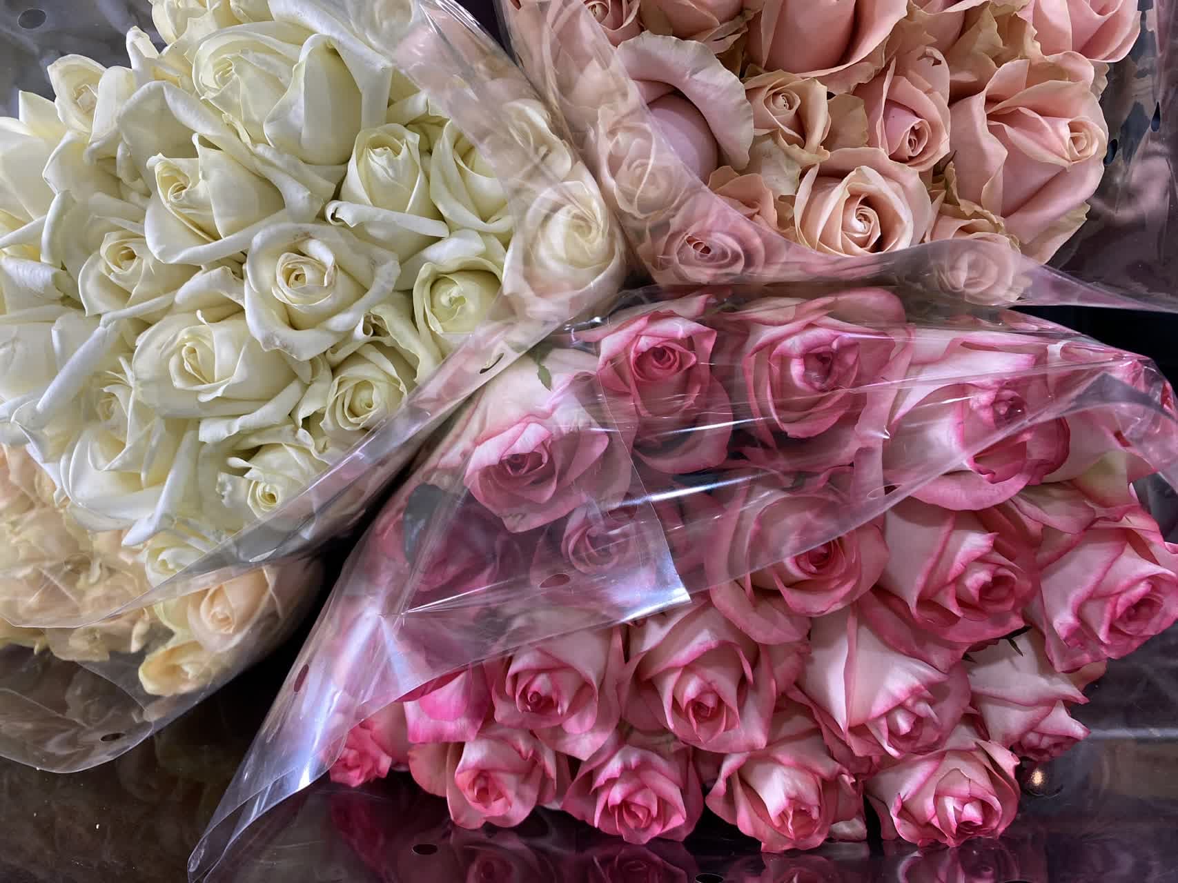 دسته گل رز طبیعی ممتاز — تصویر ۵