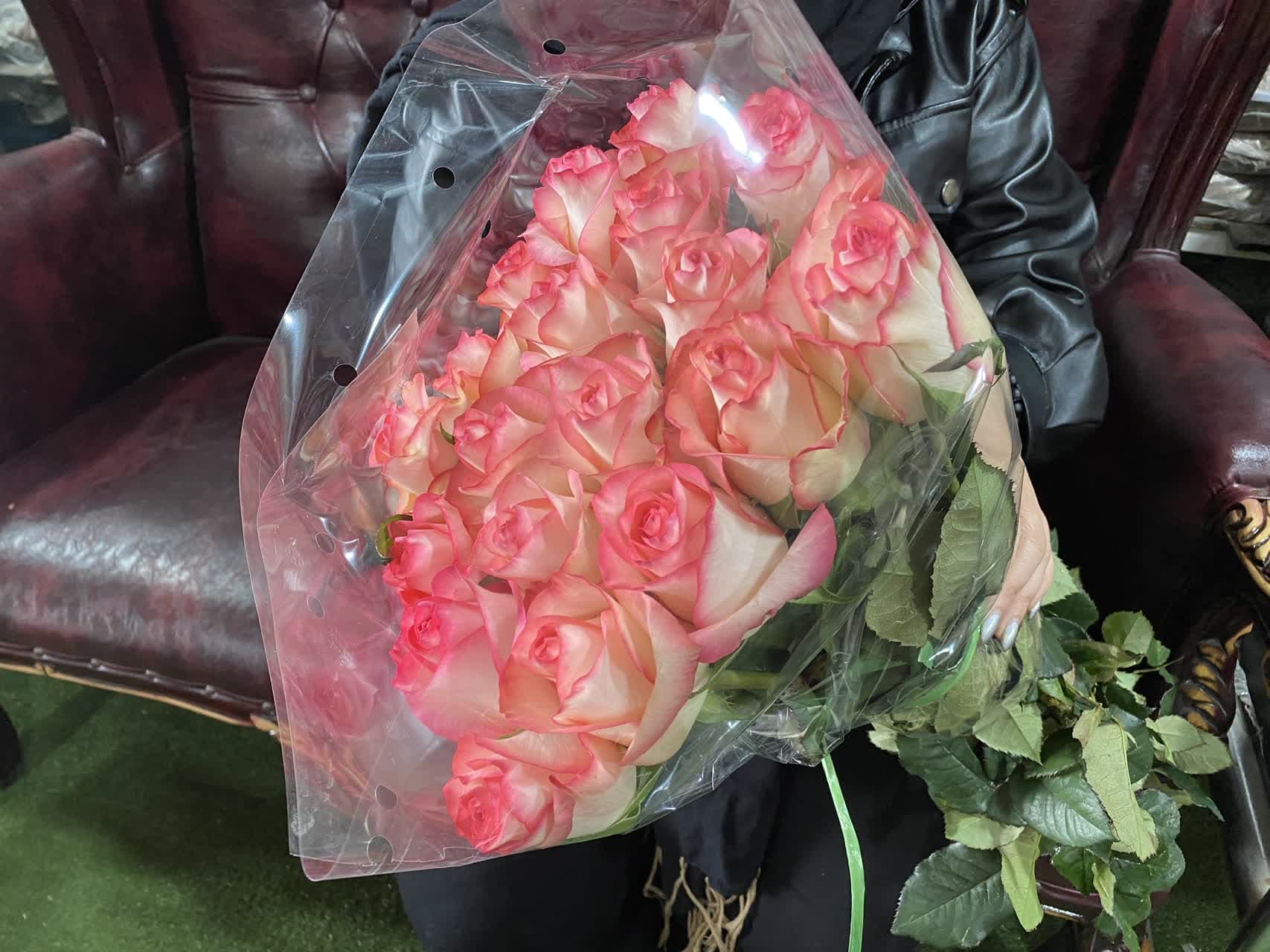 دسته گل رز طبیعی ممتاز