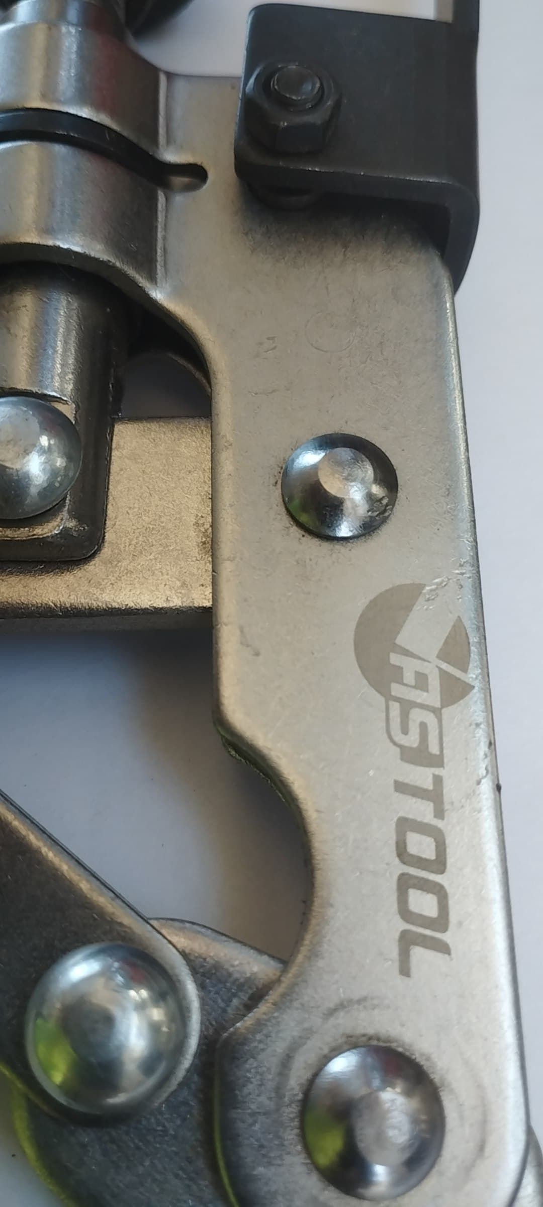 سوپاپ جمعکن درجا (On-Car Valve Spring Compressor) — تصویر ۳