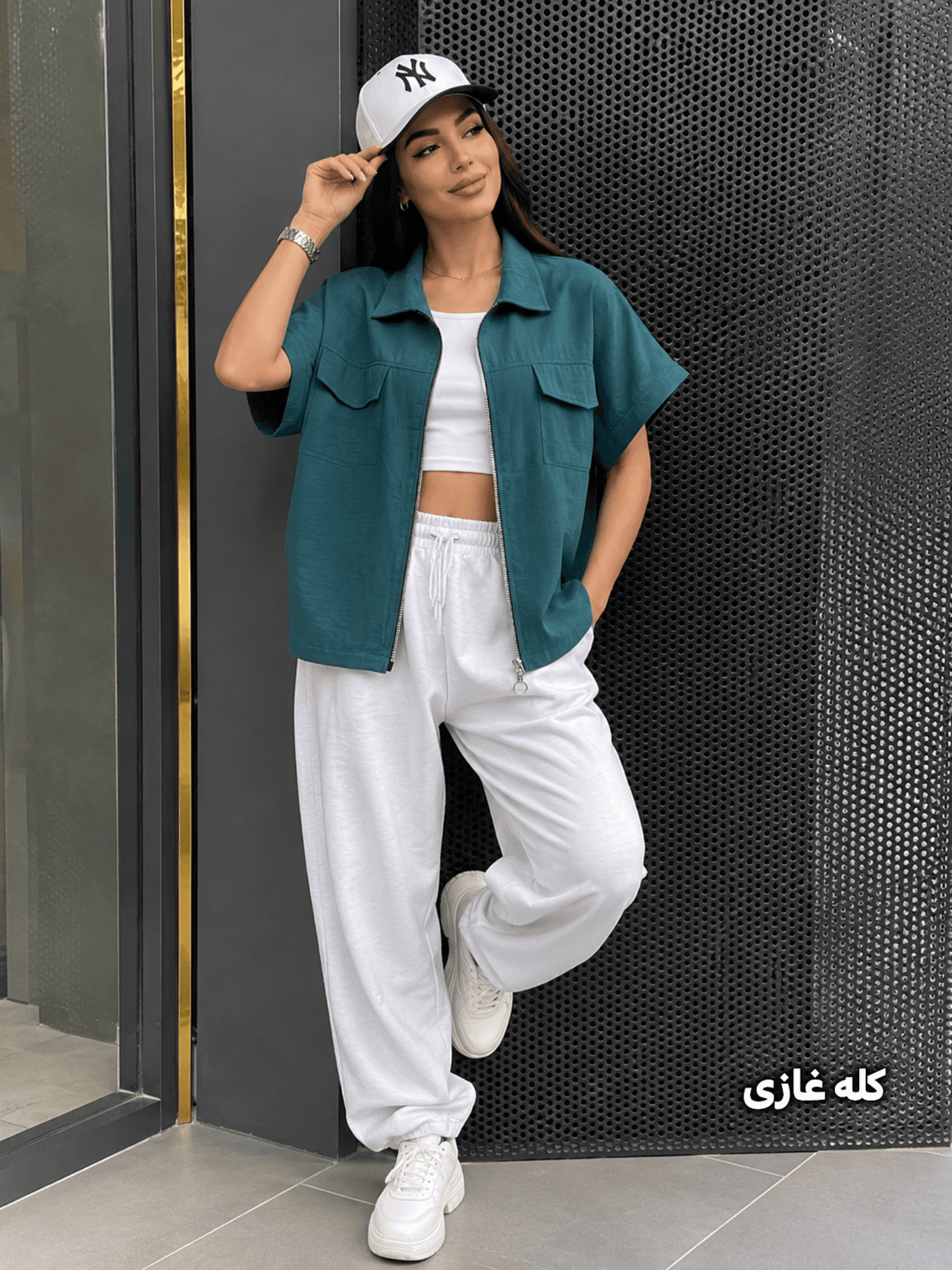 وست زنانه زیپ دار