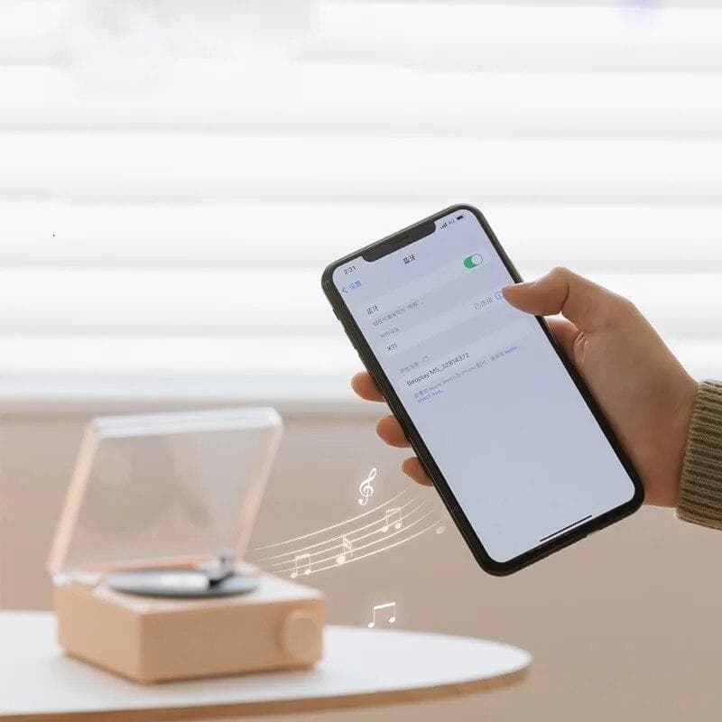 اسپیکر بلوتوثی طرح گرامافون صورتی مدل Round-X11 — تصویر ۵