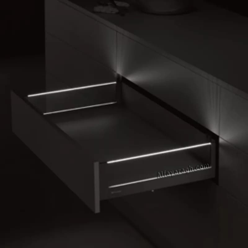 ریل مجیک باکس بلند با بدنه شیشه LED یونی هوپر مدل DBF.C — تصویر ۴