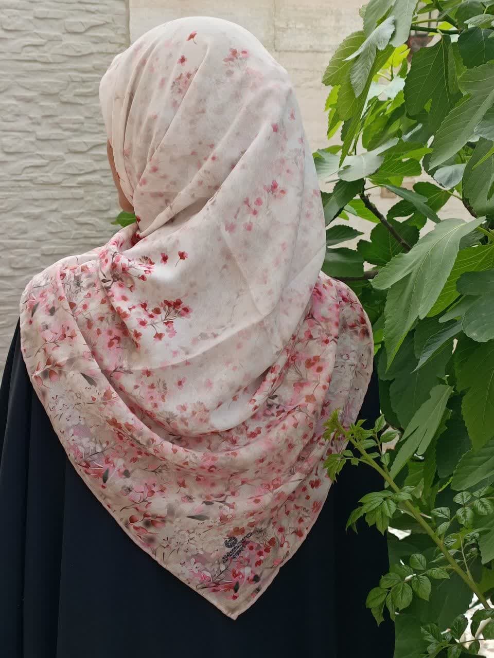روسری حریر کرپ 140 سیمارو V6061 — تصویر ۲