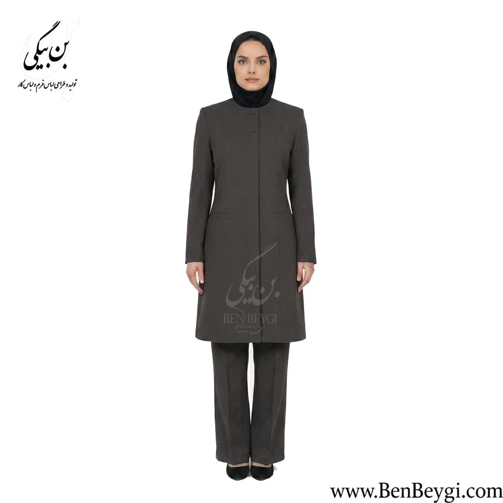 مانتو شلوار اداری مشکی یقه گرد بانتو دوزی دکمه مخفی پارچه بزیاق کد 32935