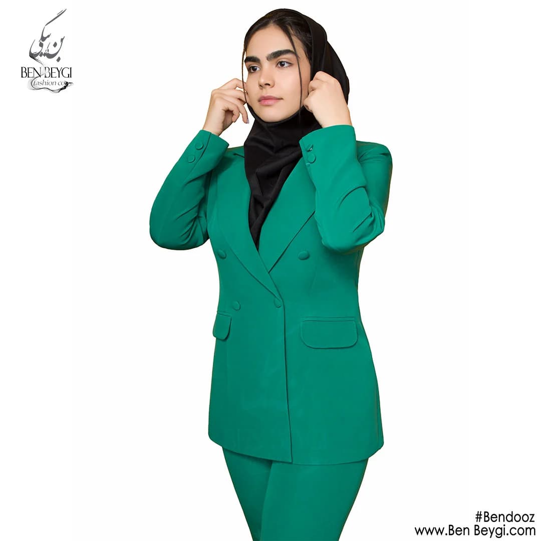 مانتو شلوار اداری سبز یقه انگلیسی قد 85 پارچه کرپ کد 23065 — تصویر ۷