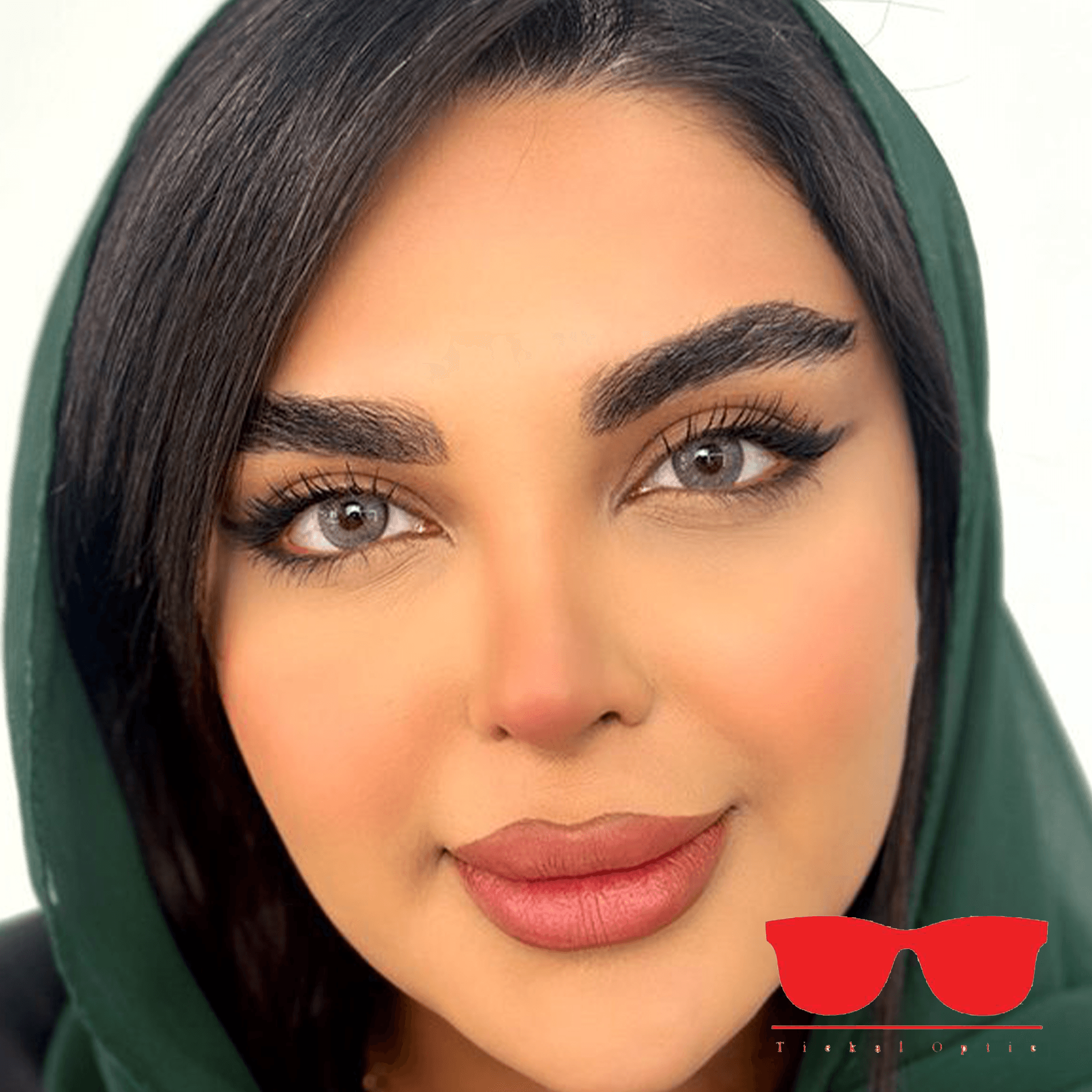 لنز رنگی ماهانه نئو کاسما — تصویر ۴