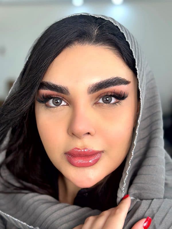 لنز طبی رنگی فصلی لیزا — تصویر ۶