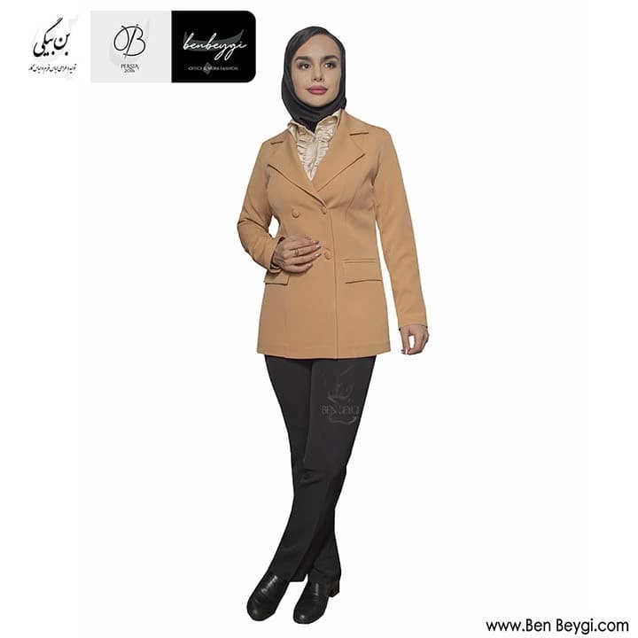 کت تک زنانه کرم چهار دکمه روهمگرد دار پارچه کرپ مازراتی کد 26422 — تصویر ۲