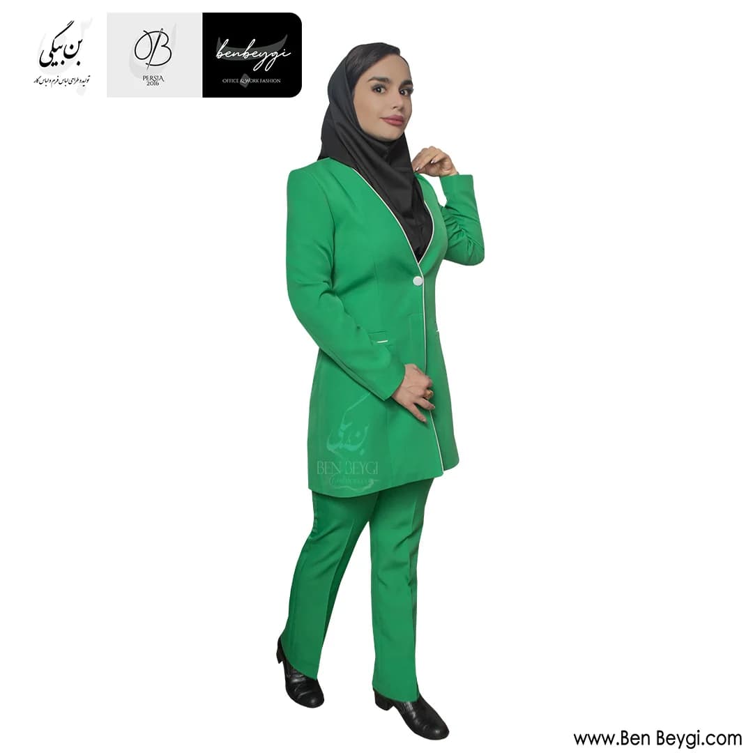 مانتو شلوار اداری سبز تک دکمه مغزی دوزی یقه هفت کرپ کنزو کد 25891 — تصویر ۴