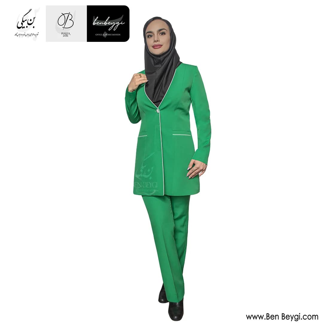 مانتو شلوار اداری سبز تک دکمه مغزی دوزی یقه هفت کرپ کنزو کد 25891 — تصویر ۲