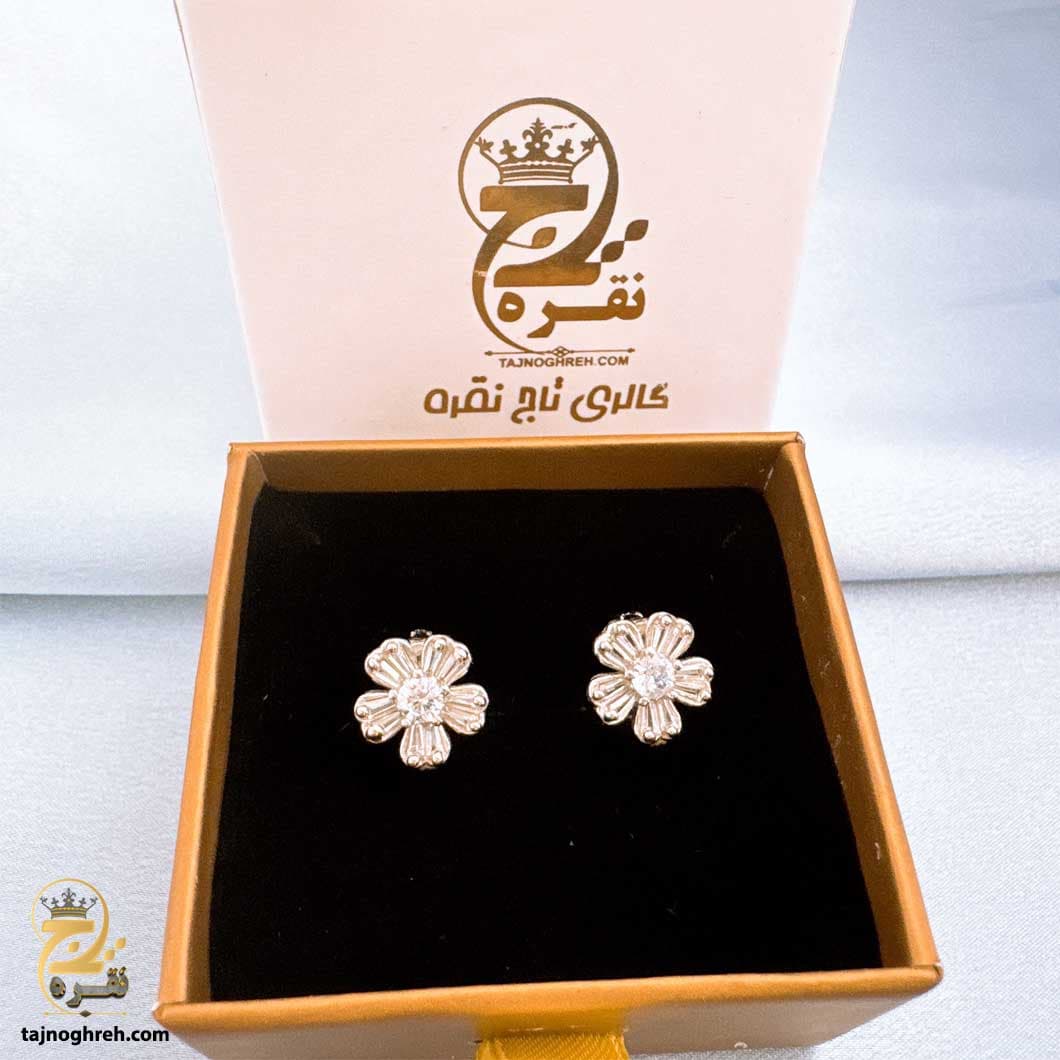 گوشواره نقره نگین دار طرح گل مدل ESW E69 — تصویر ۴