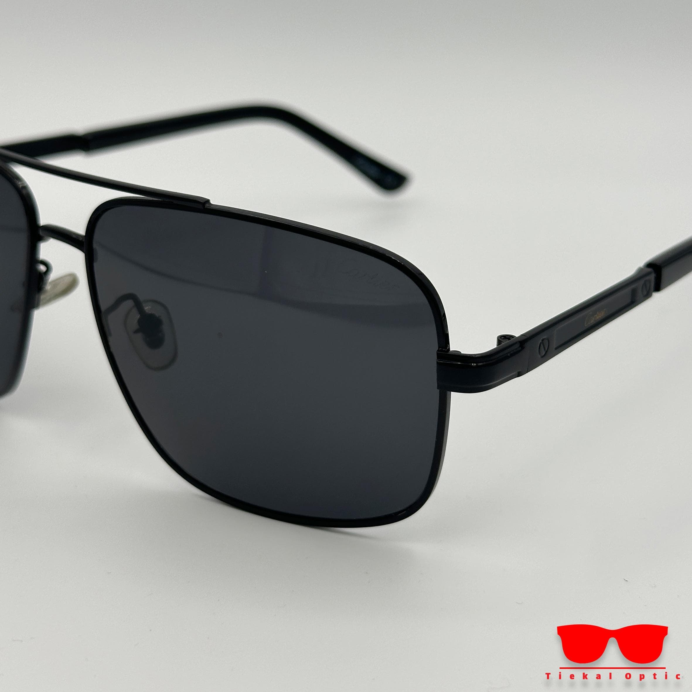عینک آفتابی برند Cartier مدلp1005 — تصویر ۳