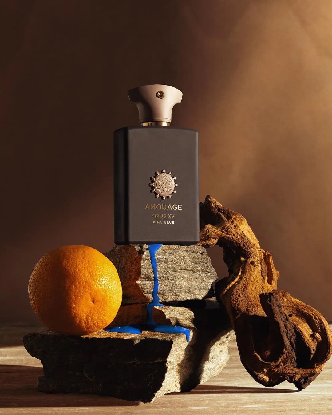 عطر ادکلن آمواج اوپوس 13 سیلور عود اصل — تصویر ۲