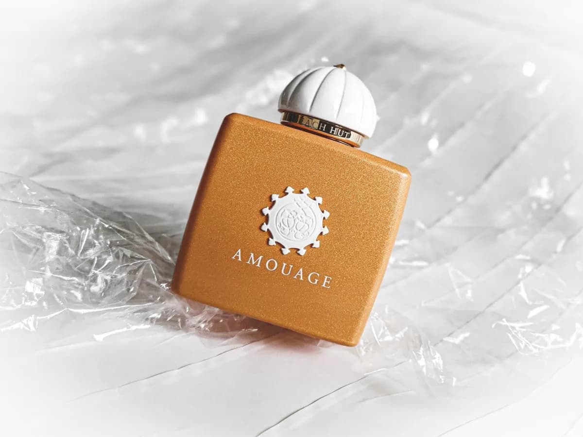 عطر ادکلن آمواج بیچ هات زنانه اصل — تصویر ۳