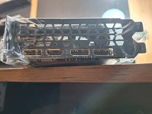 کارت گرافیک گیگابایت مدل GeForce GTX 1660 با حافظه 6 گیگابایت استوک — تصویر ۴