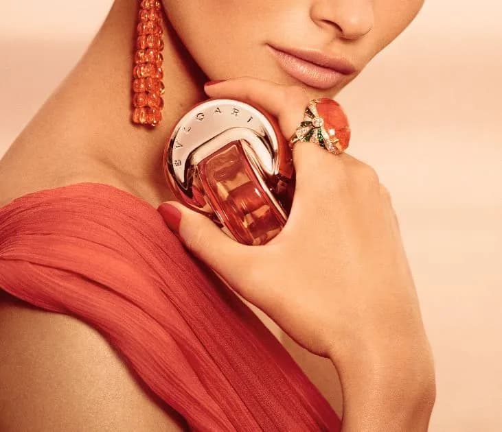 عطر ادکلن بولگاری اومنیا (امنیا) کورال زنانه اصل — تصویر ۴