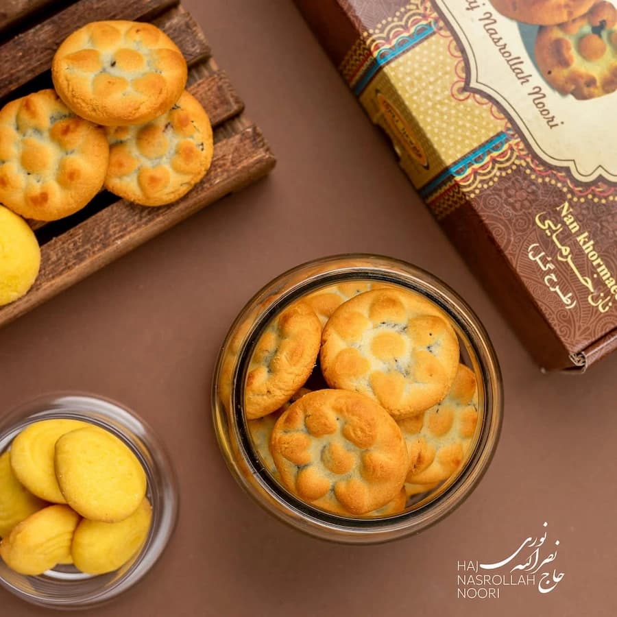 نان خرمایی طرح گل — تصویر ۲
