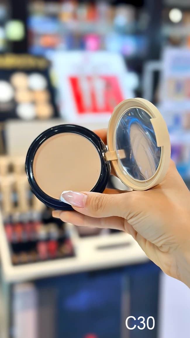 پنکک استنلی مدل Perfect Coverage شماره C30 – پوشش مات و طبیعی، غنی‌شده با ویتامین E