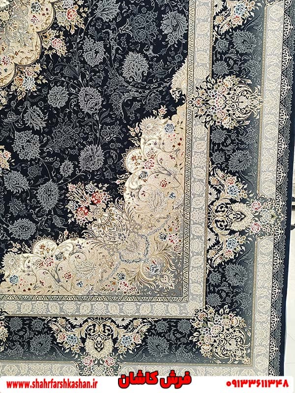 طرح زیبای پاییزان فرش 1500 شانه سرمه ای طلایی — تصویر ۲
