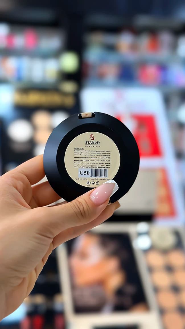 پنکک استنلی مدل PERFECT COVERAGE شماره C50 – پوشش یکدست، فینیش مات و ماندگاری بالا — تصویر ۲