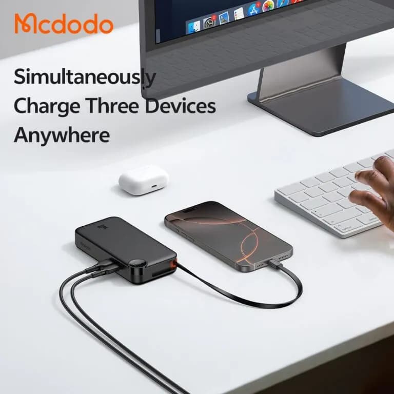 پاوربانک 10000 مک دودو Mcdodo Freego MC-3870 توان 30 وات همراه با کابل متصل — تصویر ۴
