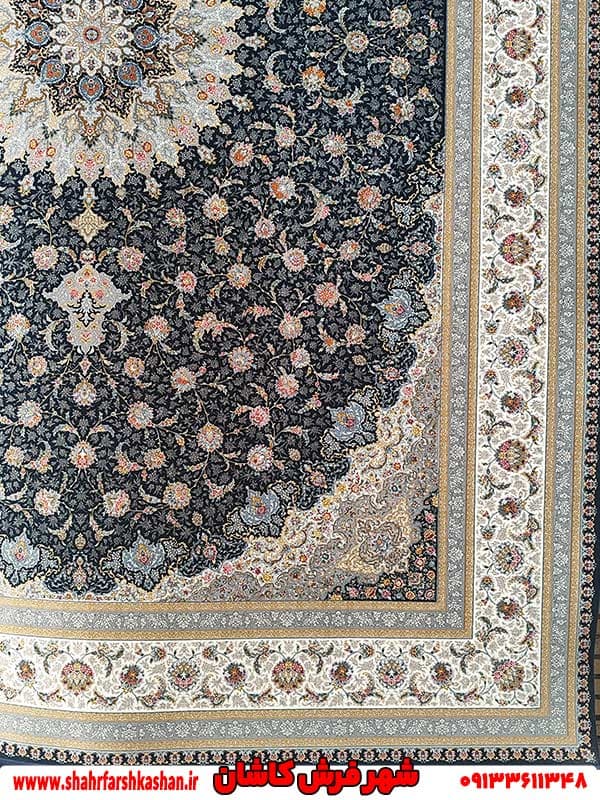 فرش سرمه ای دستباف گونه 1500 شانه ارغوان سرمه ای — تصویر ۲