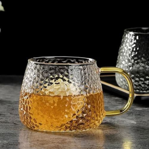 لیوان پیرکس دسته رنگی طرح برف