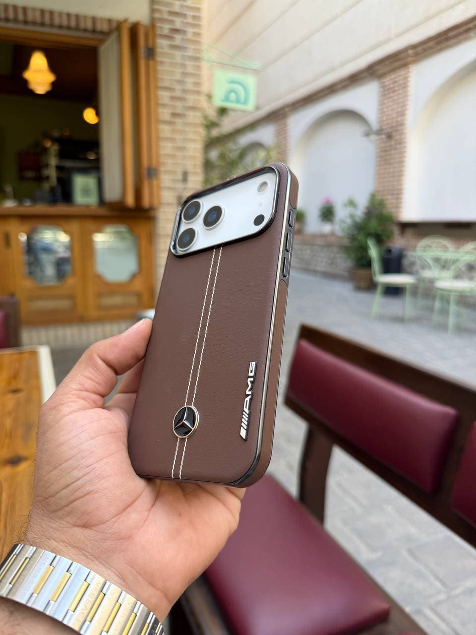 قاب گوشی چرمی Amg Benz — تصویر ۳
