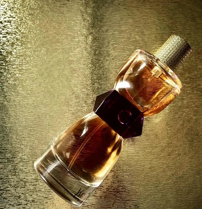 عطر ادکلن ایو سن لورن مانیفستو (منیفستو) زنانه اصل — تصویر ۷