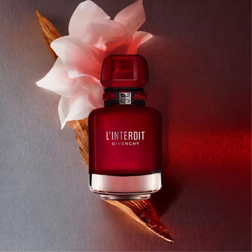 عطر ادکلن جیوانچی له اینتردیت رژ ادوپرفیوم زنانه اصل — تصویر ۵