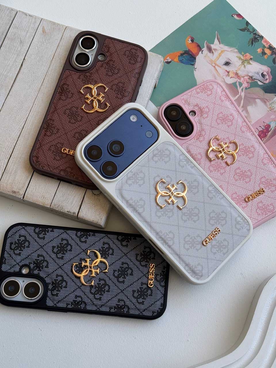 قاب گوشی Guess — تصویر ۲