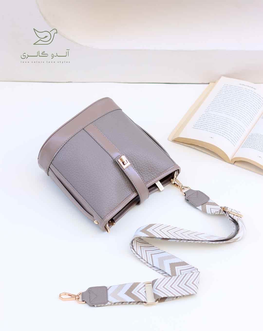 کیف دوشی باکیتا