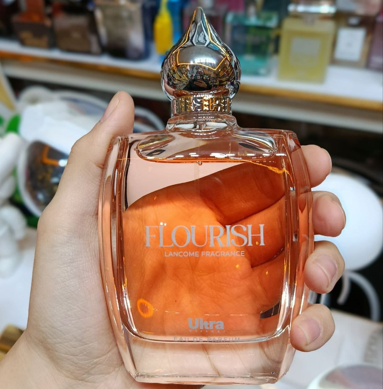 ادکلن FLOURISH