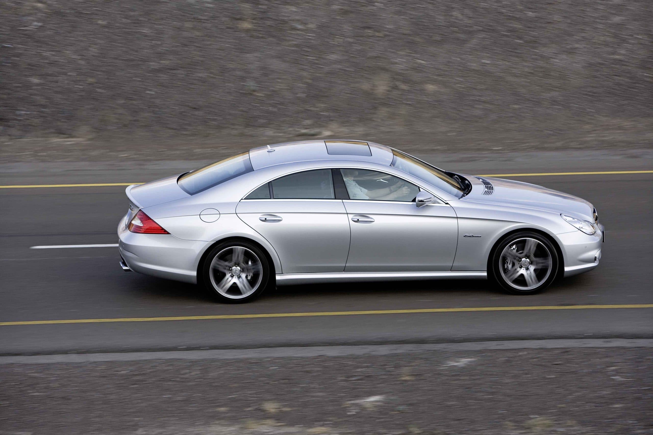 طلق چراغ جلو بنز کلاس CLS سی ال اس کد اتاق W219 مدل 2004 تا 2009 — تصویر ۴