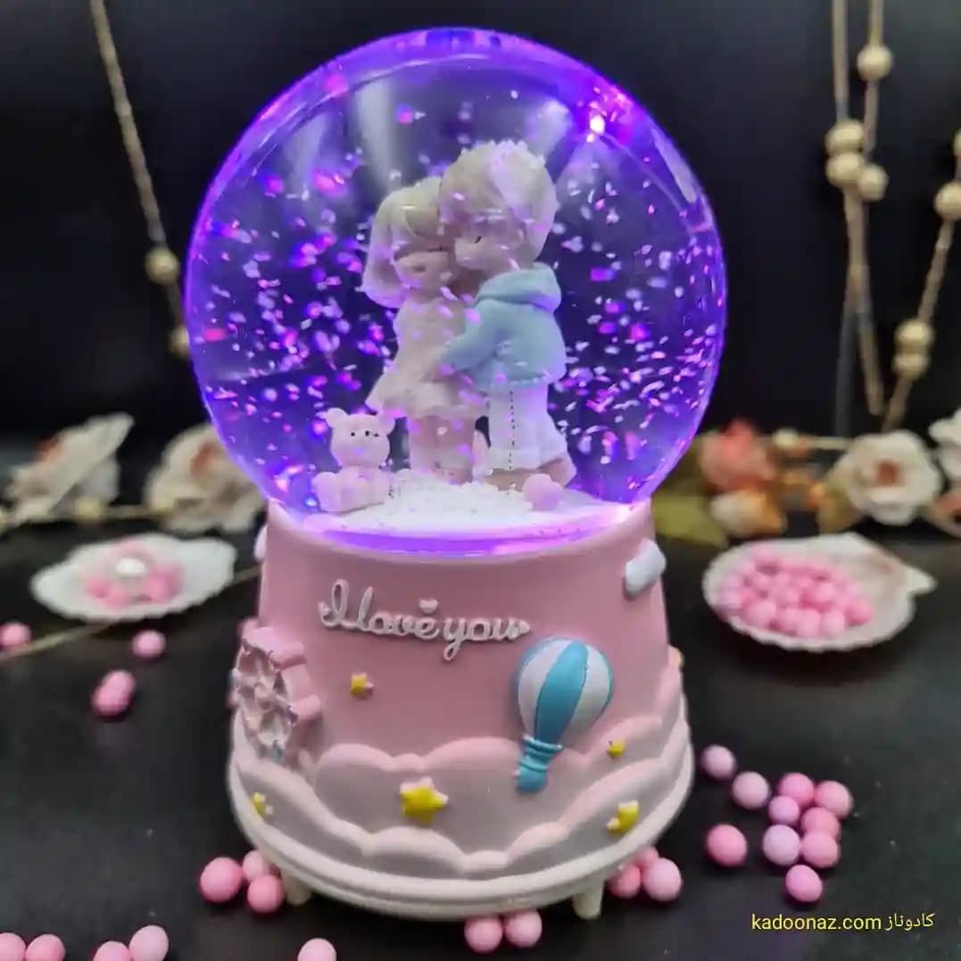 گوی شیشه ای بزرگ موزیکال پمپی برفی با شش طیف نوری طرح I Love You رنگ صورتی — تصویر ۷